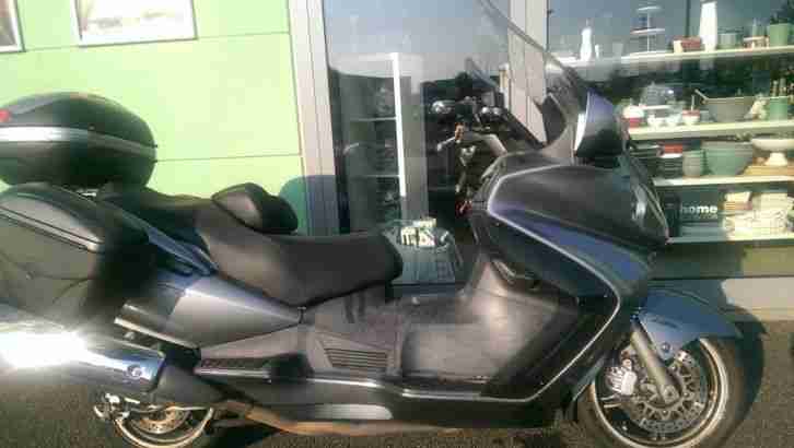 SUZUKI BURGMAN 650 EXECUTIVE ABS BJ.:08/ 2007 TOURENROLLER TÜV 09/2017 DAMPFLOCK