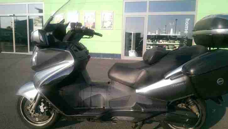 SUZUKI BURGMAN 650 EXECUTIVE ABS EZ.:08/ 2007 TOURENROLLER DICKMAN ZWEIZYLINDER