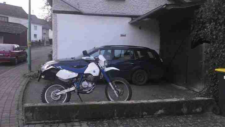 Suzuki DR 350