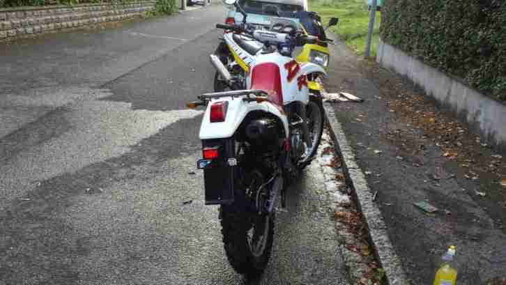 SUZUKI DR 650 RE Typ: SP 44B