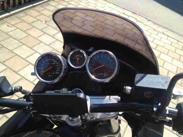 SUZUKI GSF 1200S Bandit Kult GV75A