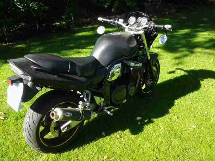SUZUKI GSF 1200S Bandit Kult GV75A