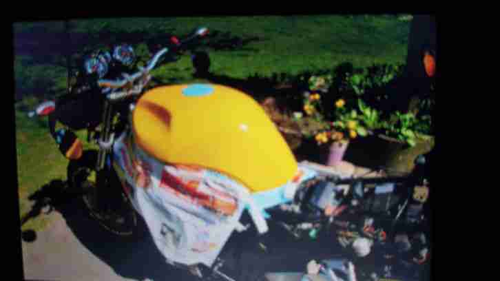 SUZUKI GSF 1200S Bandit Kult GV75A