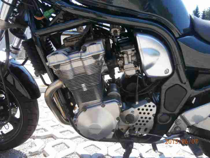 SUZUKI GSF 600 Bandit *Stufenführerschein tauglich*