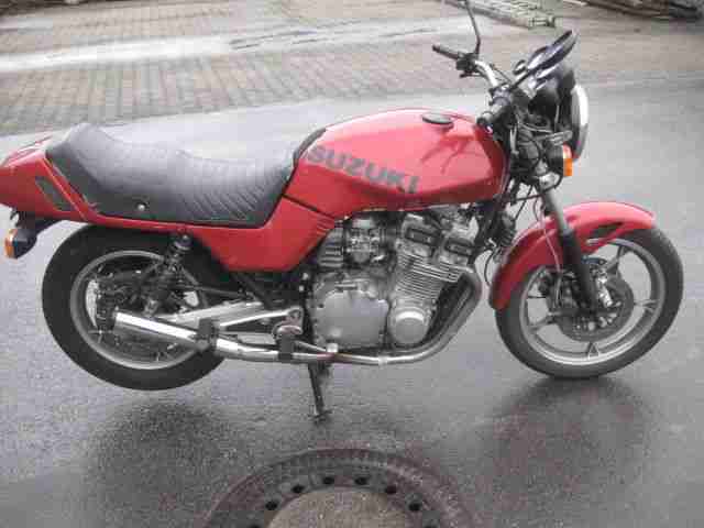 SUZUKI GSX 1100 E aus 1984 wie abgebildet mit Deutschen Papieren der MOTOR DREHT