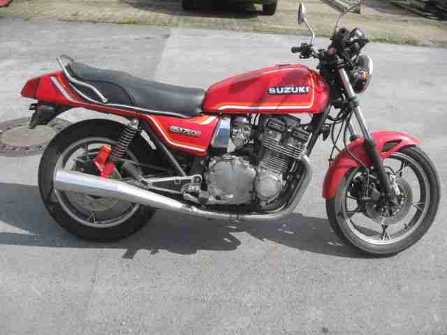 GSX 750 E Baujahr 1983 im