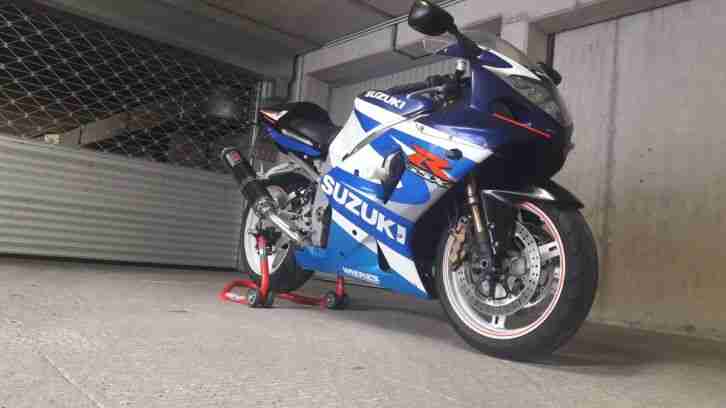 SUZUKI GSX R 1000 K1