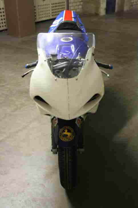 SUZUKI GSX R 750 RENNSTRECKENUMBAU 35406 KM