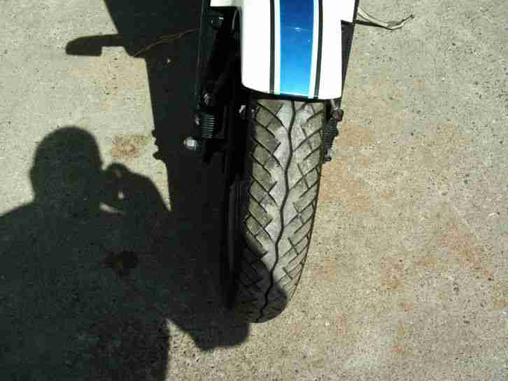 SUZUKI GSX550ES