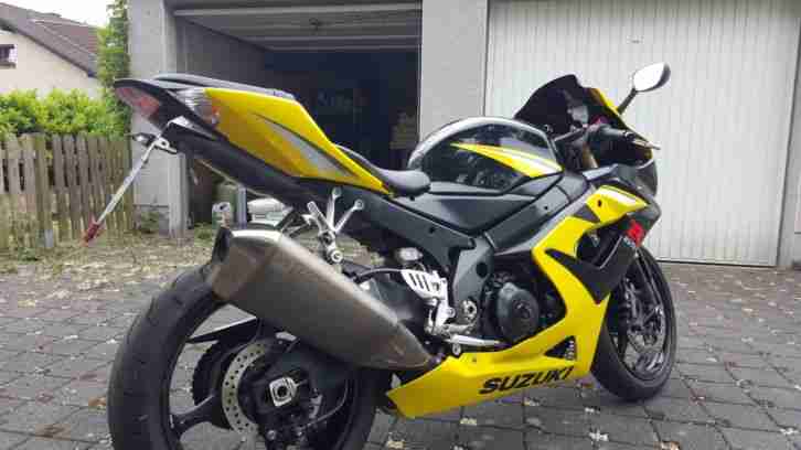 SUZUKI GSXR 1000 K5 K6 !!Scheckheft gepflegt!! 34TKM 131kw