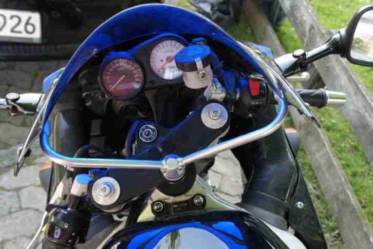 SUZUKI GSXR SRAD 600ccm