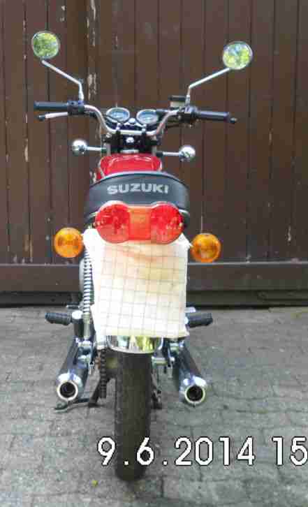 SUZUKI GT125 GEPFLEGTER ZWEIZYLINDER-ZWEITAKTER- ORIGINAL- MIT WENIG KILOMETERN