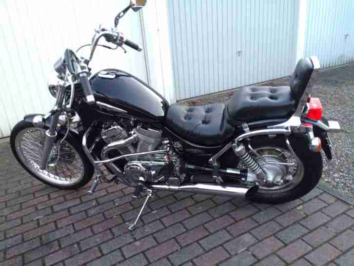 SUZUKI INTRUDER VS 800