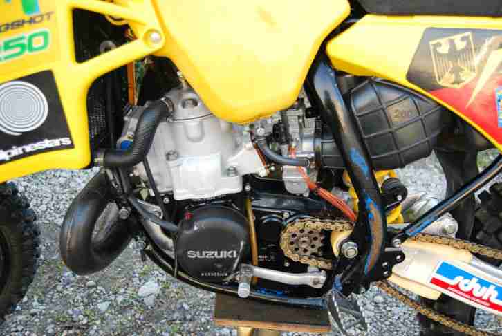 SUZUKI RM 250 EVO Bj.1988 Twin-Shock Motocross