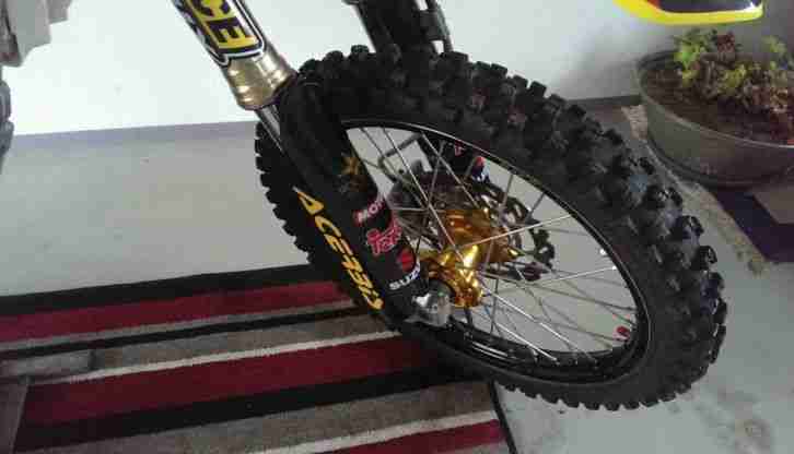 ++SUZUKI RMZ 450 ++ WENIG STUNDEN ++ 250 350 MOTOCROSS YZ KX SX CR MODELL 2014