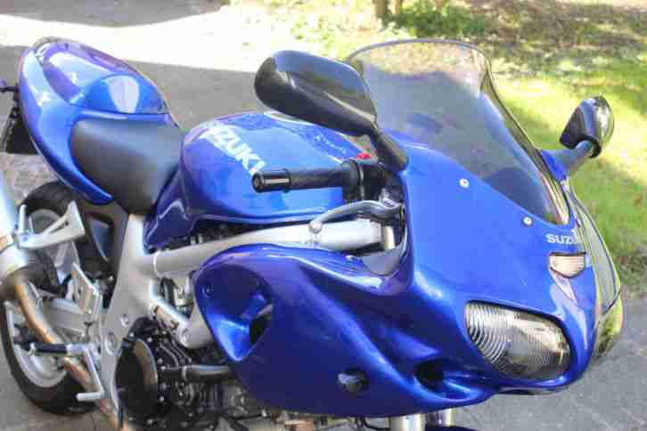 SUZUKI SV650S Blaumetallic,13897KM,Mit TÜV&AU,71PS,EZ:03/2002, Sehr gepflegt