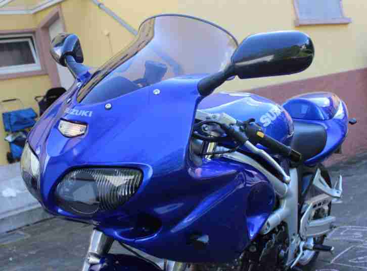 SUZUKI SV650S Blaumetallic,13897KM,Mit TÜV&AU,71PS,EZ:03/2002, Sehr gepflegt