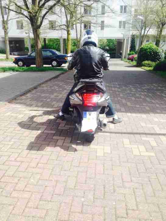 SYM 125 GTS VON 2009