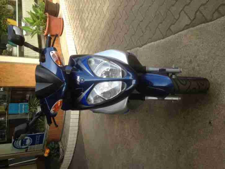 SYM HS12W 125 - BLAUSILBER