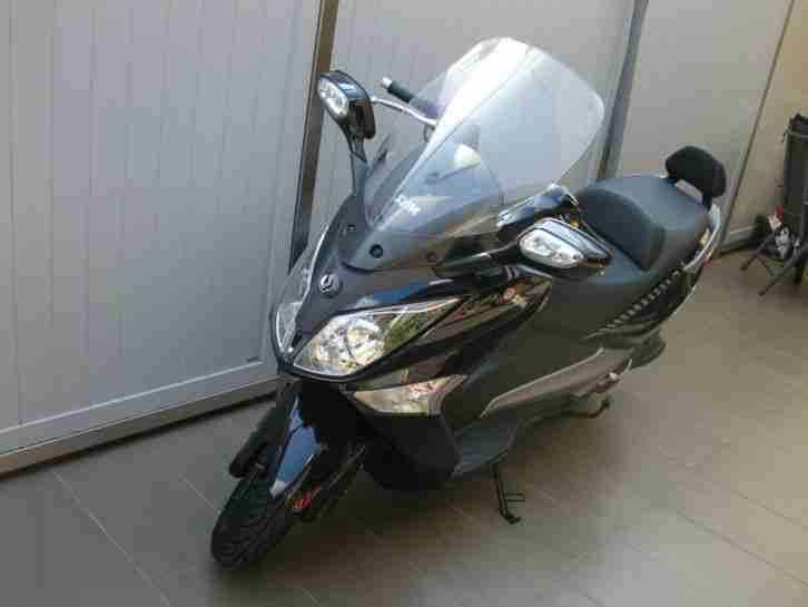 SYM- Leichtkraftroller- 125 ccm