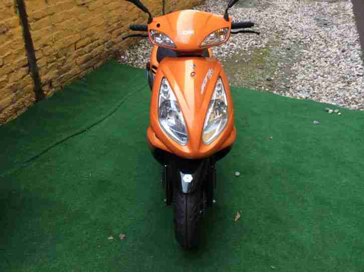 SYM 50 , 3700 km versichert Bj 2014