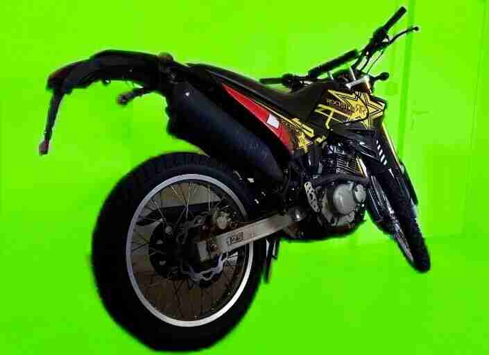 Sachs ZX 125 Motocross Enduro wie YAMAHA