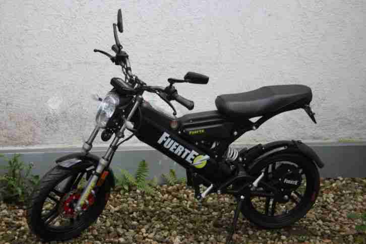 Saxxx Fuerte Genata Elektroroller Roller E-Scooter Elektromofa