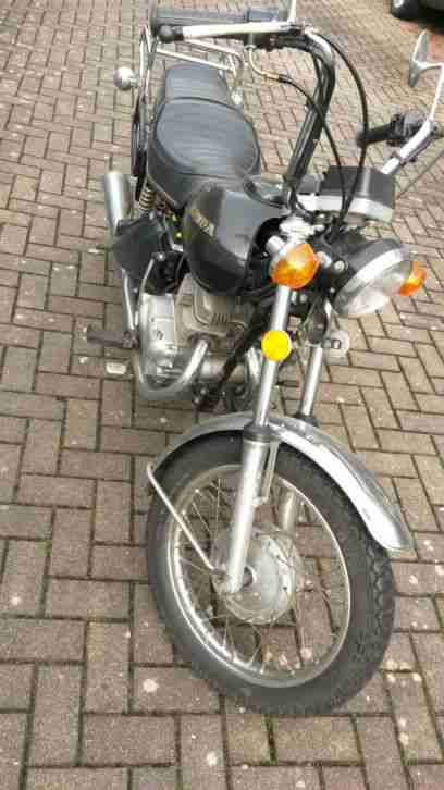 "Scheunenfund" Honda CM185T Twin