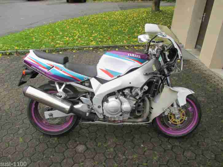 Schnäppchen !!!! Unfall !!!! Yamaha FZR 600 R Bj.1994