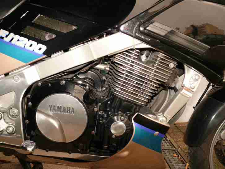 Schnäppchen Yamaha FJ 1200 Mai 1993 in gutem Zustand; HU neu bei Übergabe