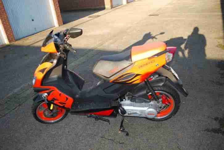 Scooter BENERO GT50 Orange