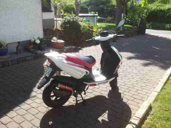 Scooter Roller Keeway Scooter RY8 entdrosselt 45Km/h Roller, Mofa Moped