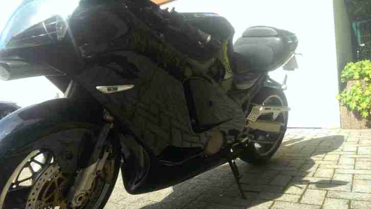 Sehr schöne Ninja ZX12R zu verkaufen ATM ca, 6500 km gelaufen (Sportler/Tourer)