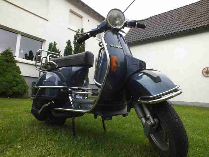 Sehr schöne Vespa P80X mit neuen Tüv