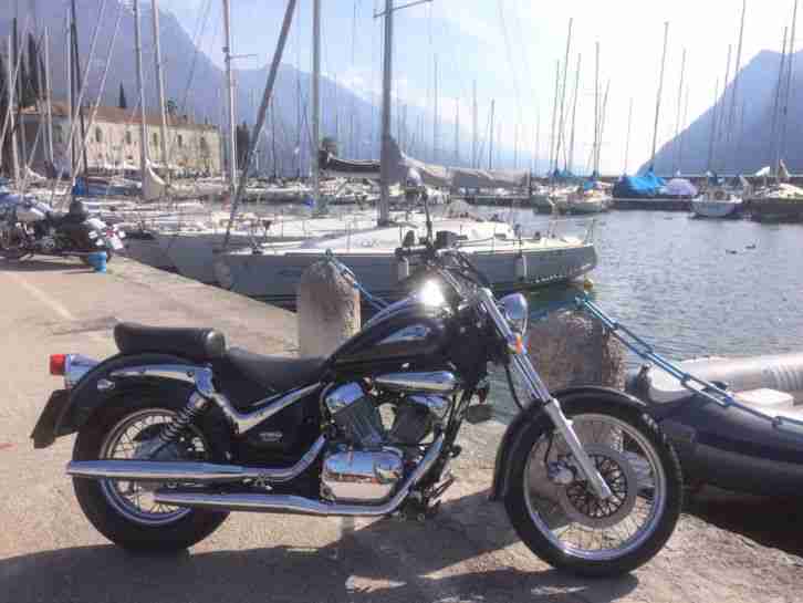 Sehr seltene Suzuki VL 250 Intruder