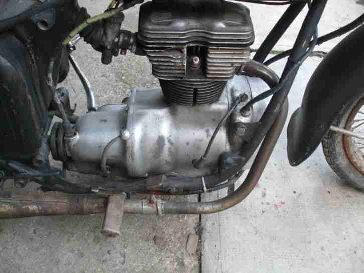 Simson AWO 425 S, mit Ersatzteile