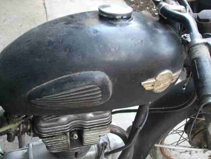 Simson AWO 425 S, mit Ersatzteile