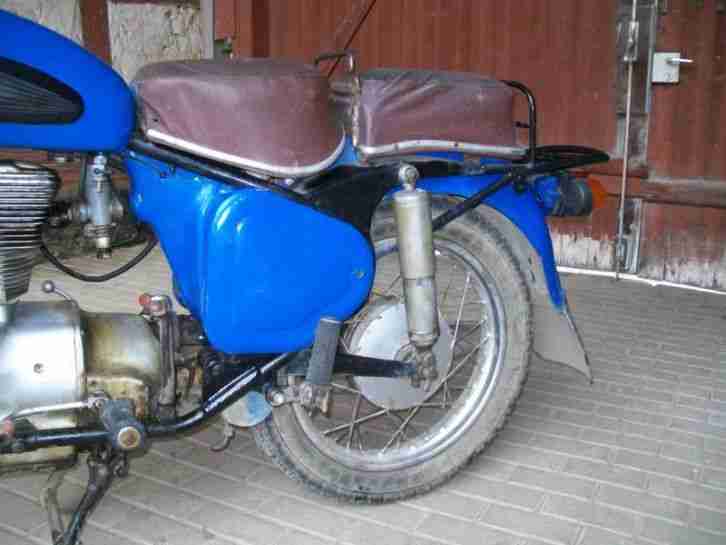 Simson AWO 425 Sport , Sportawo , zum restaurieren , Motor läuft