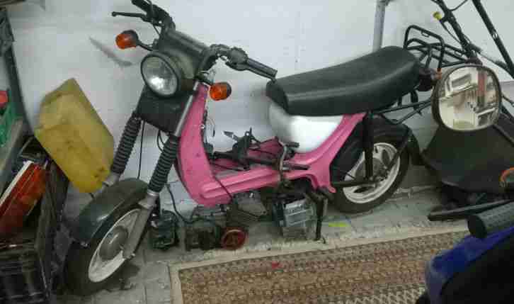Simson Roller, SR 50/ 1 B-50, 50ccm, BJ 1991, inkl. vieler Teile und Motoren