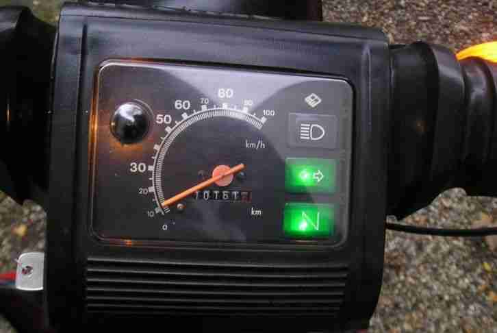Simson Roller SR 50 B4,12V, Baujahr 1988, DDR-Papiere 60 Km/h
