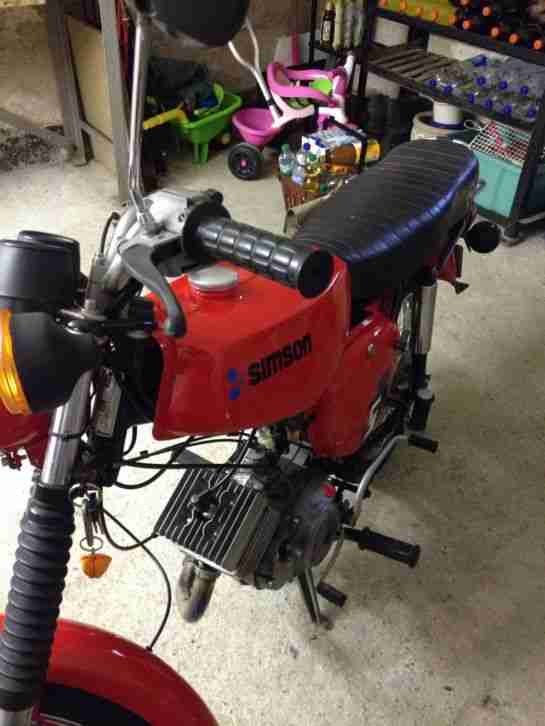 Simson S 51 Neuaufbau 5 Gang Vape 12V 70ccm mit AHK