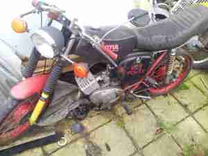 Simson S50 Scheunenfund zum restaurieren ausschlachten s51 Bastler