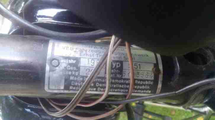 Simson S51 4-Gang Baujahr 1982 Original DDR-Papiere viele Neuteile TOP!!!