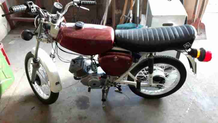 Simson S51 B2-4 Farbe rot Moped Kickstarter Neuaufbau Restauriert