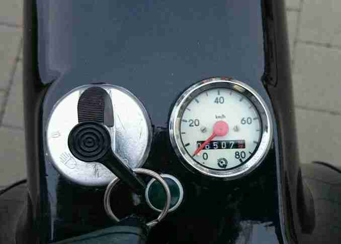 Simson Schwalbe KR 51/1 K . Neue Lackierung und neue Einzelteile !!!