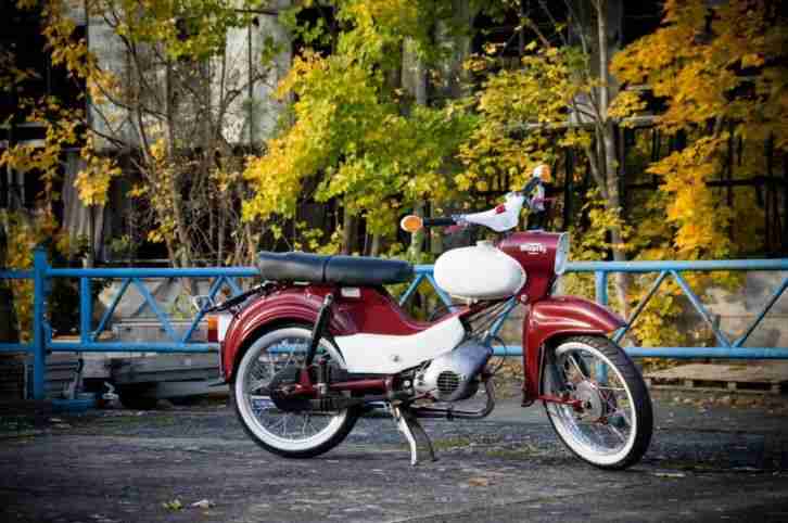 Simson Star SR4/2 63ccm Weisswandreifen AOA Flakes original Papiere