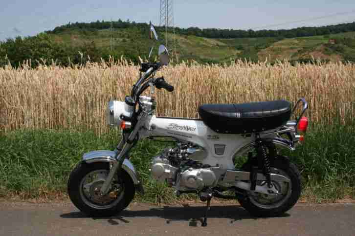 Skymax 125 Retro LooK von Skyteam mit Fuel