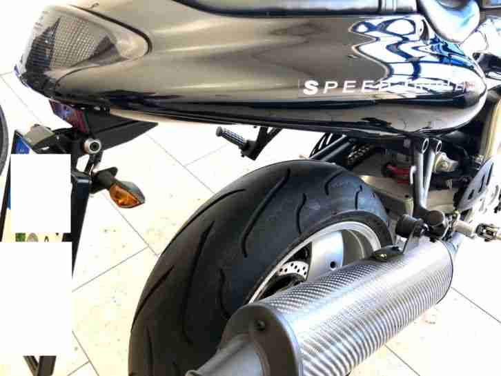 Speed Triple T 955i Topzustand