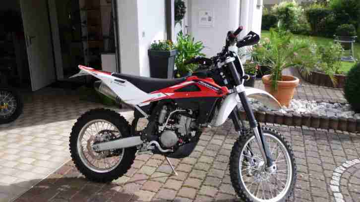 Sportmotorrad Geländemaschine Husquarna TE 310 Race Team