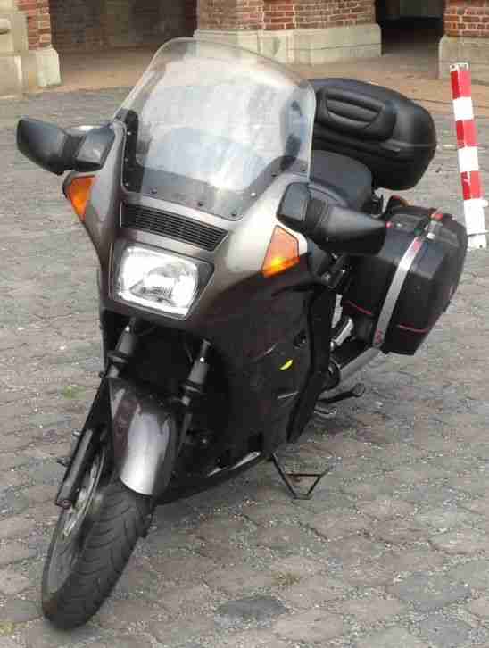 Sporttourer Kawasaki GTR 1000 Bj. 2000